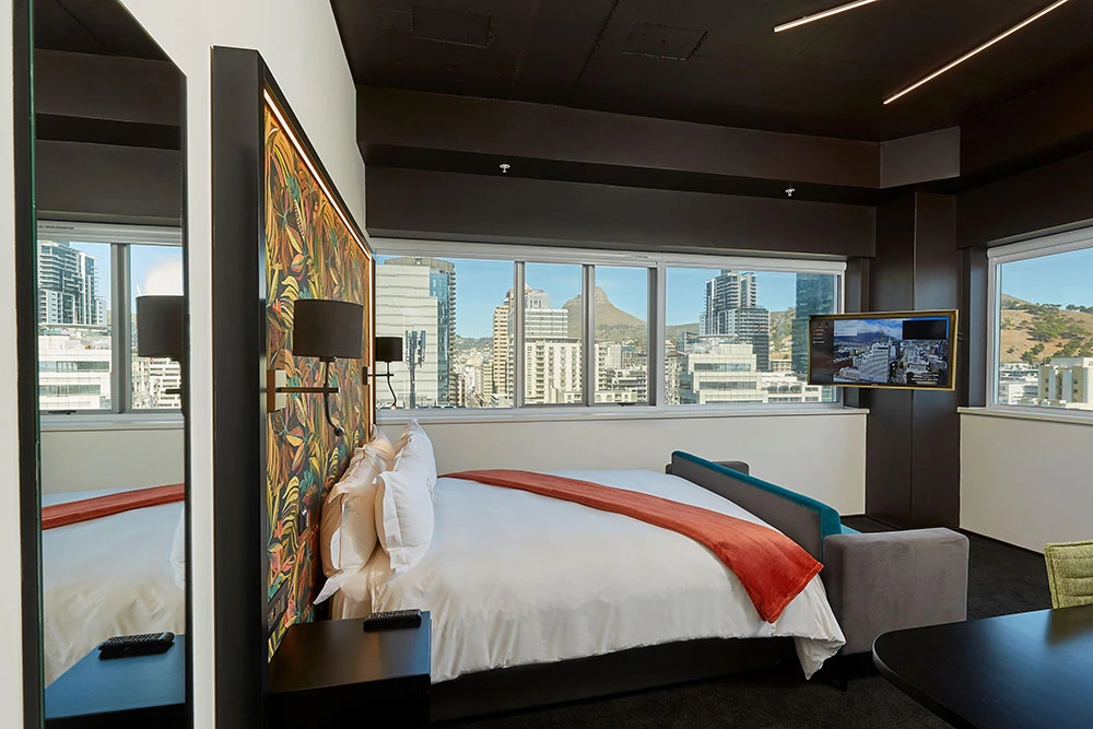 Hotel Sky - room with view