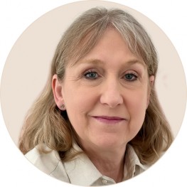 Dr Linda Kelly